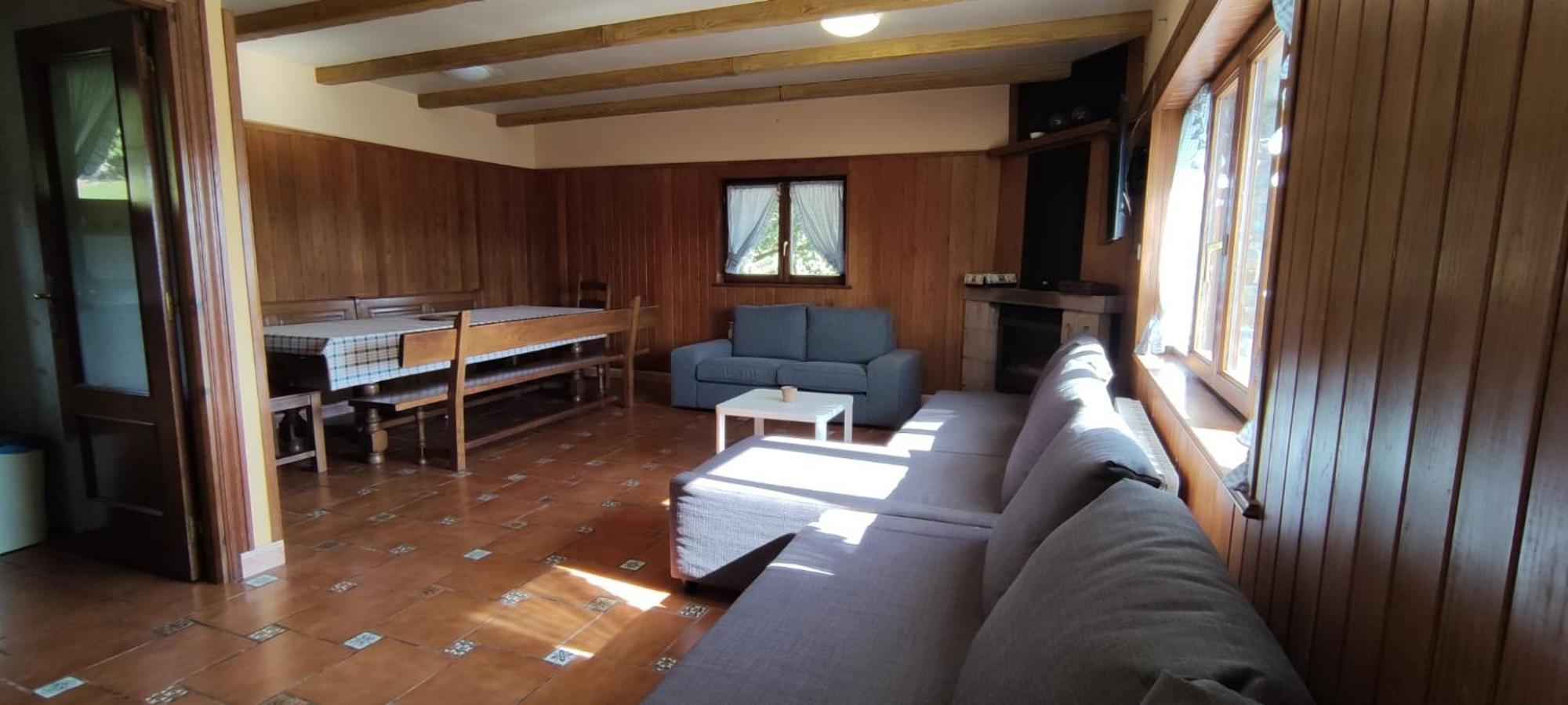 Autxikoborda Pension Elbete Buitenkant foto