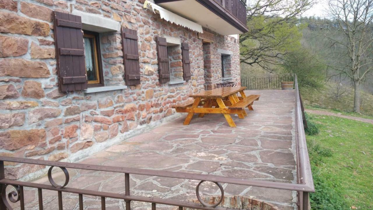 Autxikoborda Pension Elbete Buitenkant foto