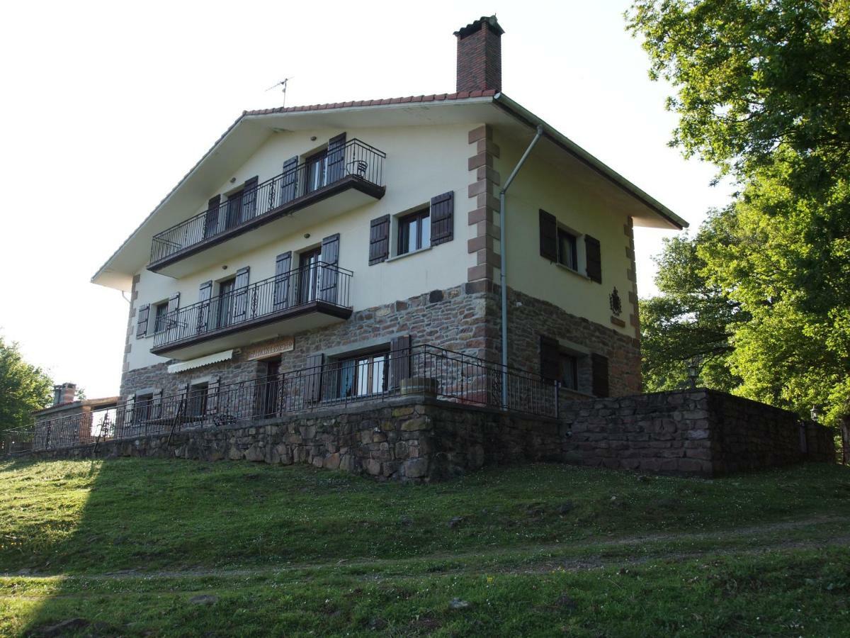 Autxikoborda Pension Elbete Buitenkant foto