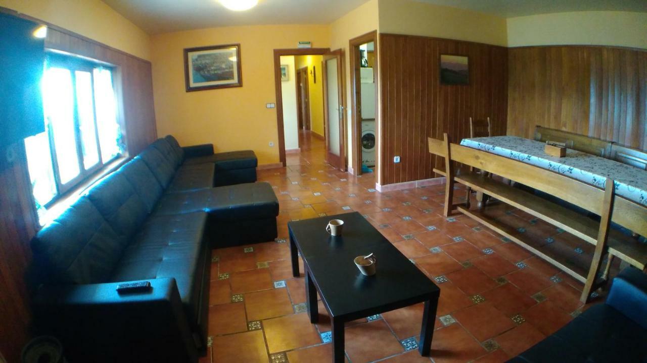 Autxikoborda Pension Elbete Buitenkant foto